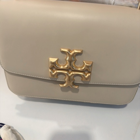 Tory Burch Handbags - Tory Burch Cream Shoulder Bag with Gold Logo Hardware